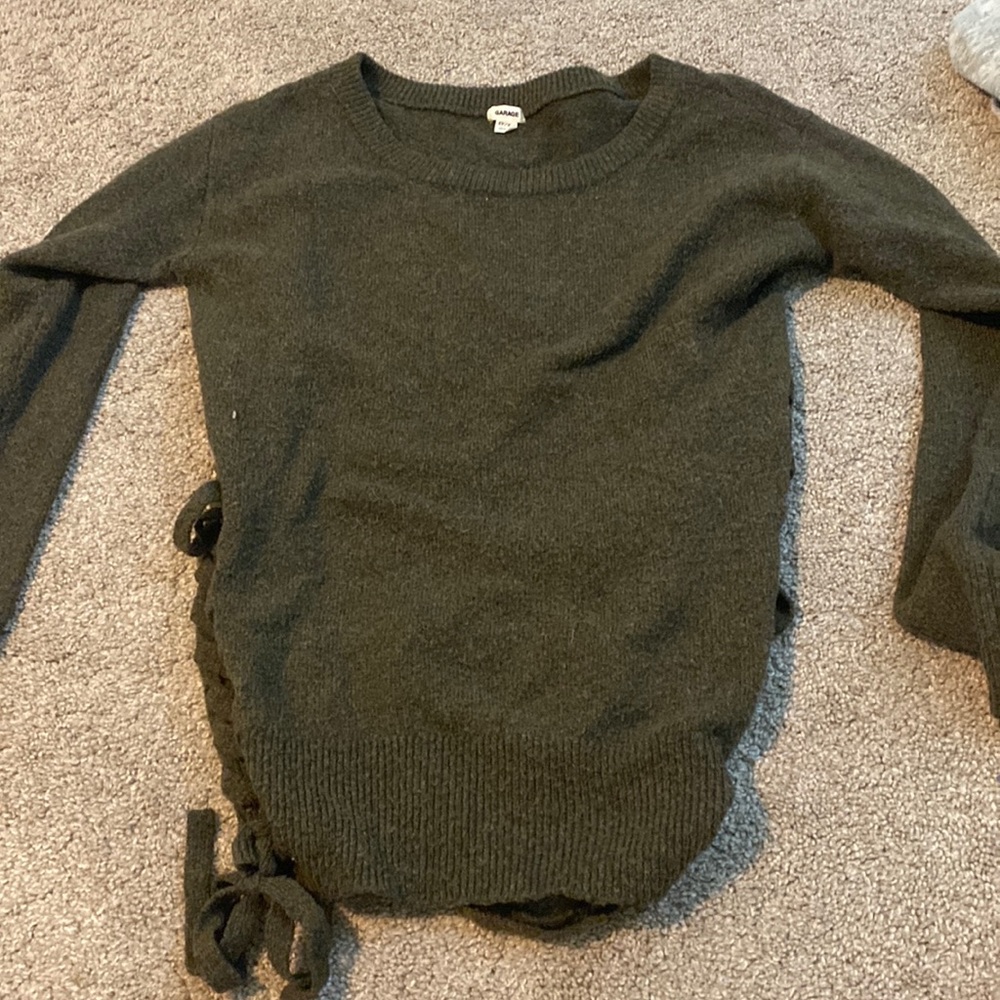sweater dark green